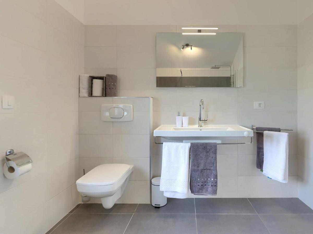 Holiday Home Villa Gocci By Interhome Kmeti Kültér fotó