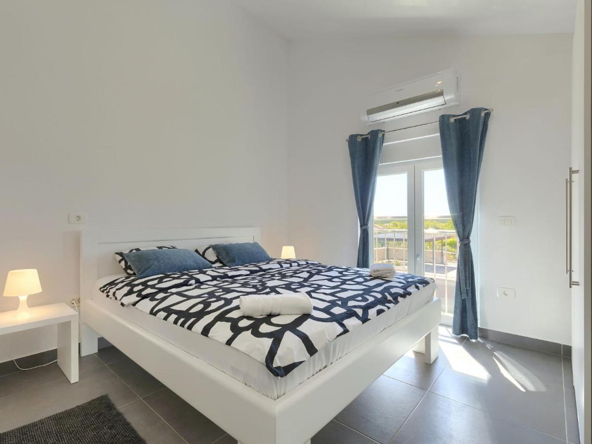 Holiday Home Villa Gocci By Interhome Kmeti Kültér fotó