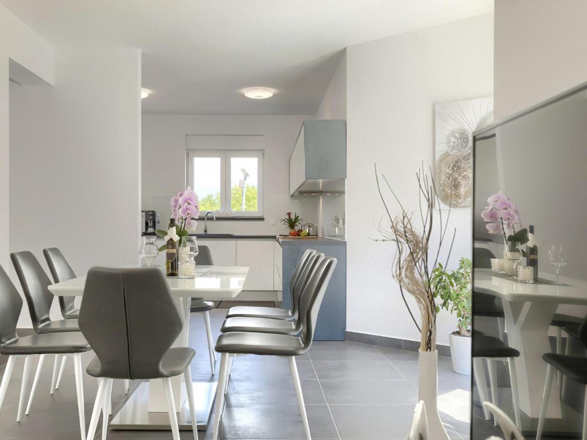 Holiday Home Villa Gocci By Interhome Kmeti Kültér fotó
