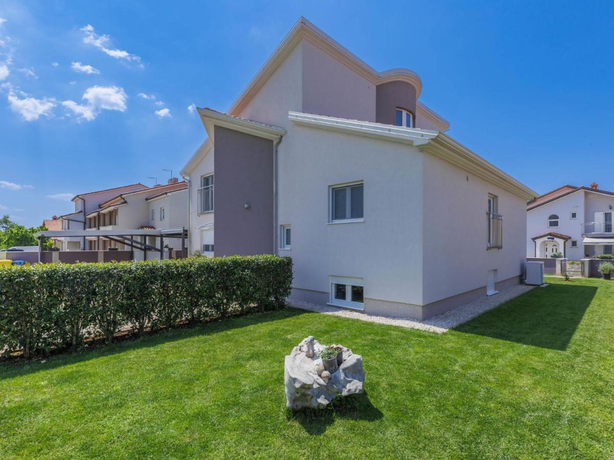 Holiday Home Villa Gocci By Interhome Kmeti Kültér fotó